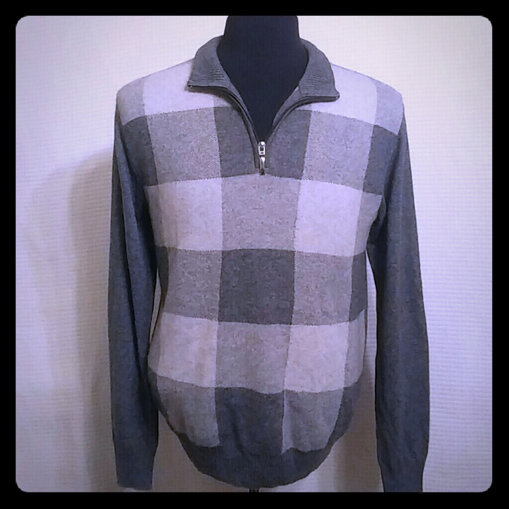(Castri)Pull-over sweater.